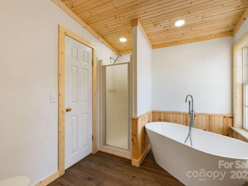 398 Dogwood Drive, Bakersville, NC 28705.  MLS# CAR4321945, YatesRealty ID 939. 