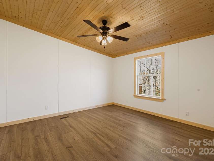 398 Dogwood Drive, Bakersville, NC 28705.  MLS# CAR4321945, YatesRealty ID 939. 