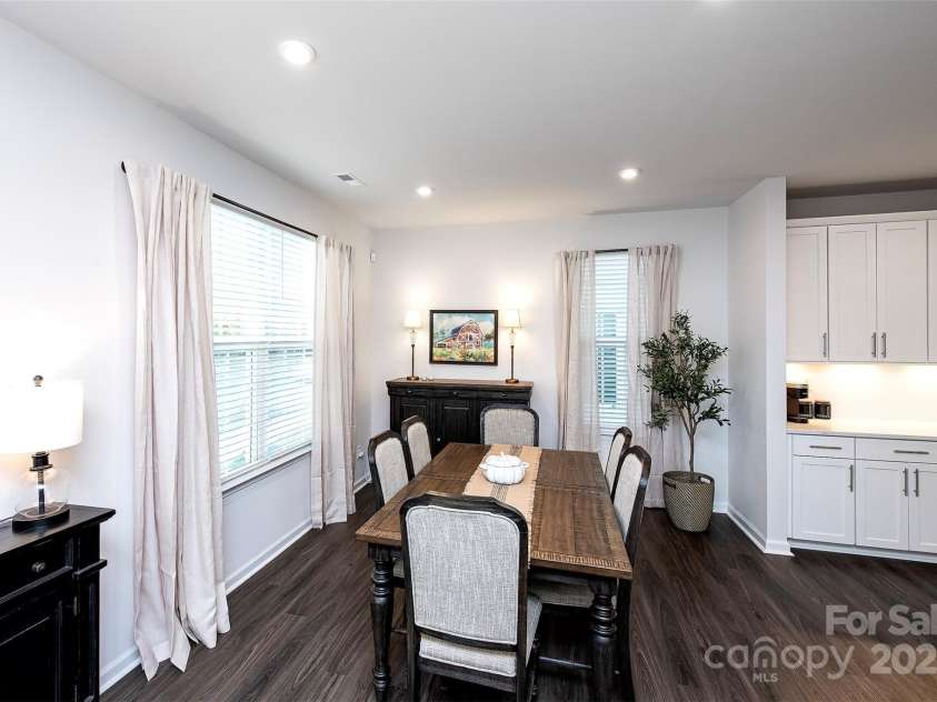 5021 Patton Drive, Gastonia, NC 28056.  MLS# CAR4328255, YatesRealty ID 9391. Dining Area