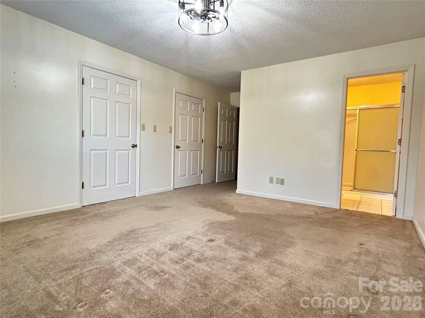 226 Pointe Circle, Rock Hill, SC 29732.  MLS# CAR4365707, YatesRealty ID 9394. 