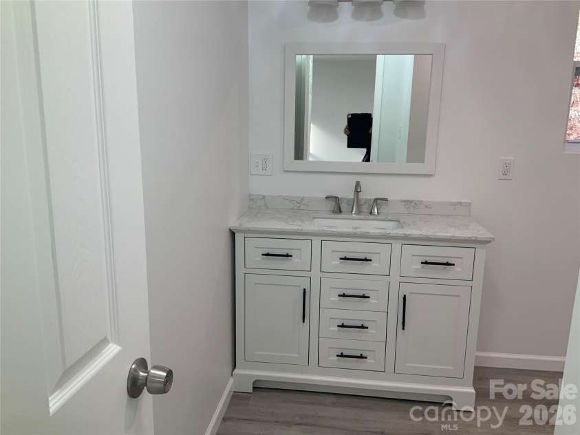 841 B CHARLOTTE Highway, Fairview, NC 28730.  MLS# CAR4334477, YatesRealty ID 9395. 