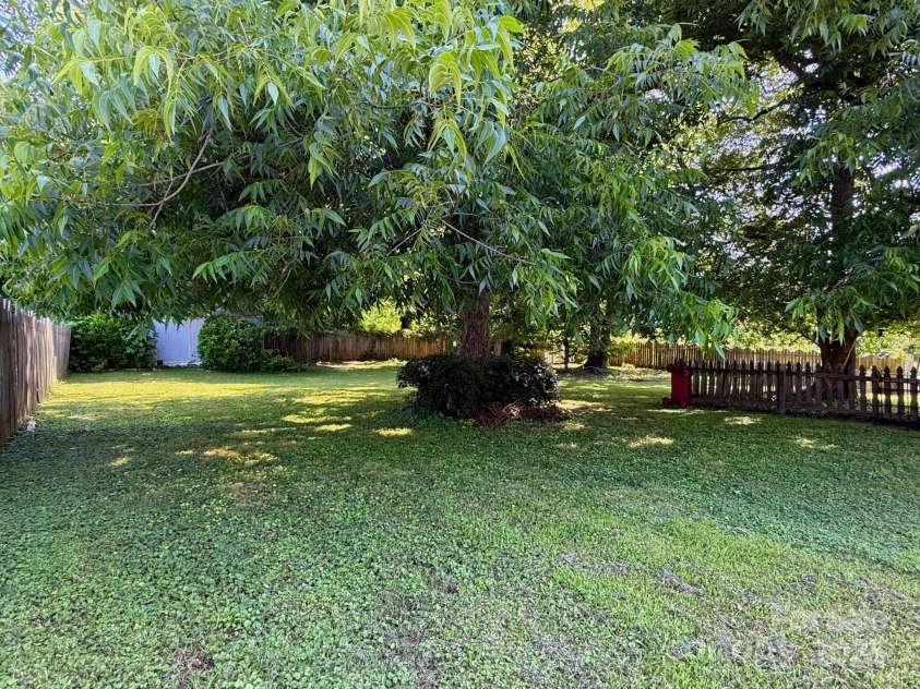 192 Court Street, Rutherfordton, NC 28139.  MLS# CAR4272762, YatesRealty ID 9396. 