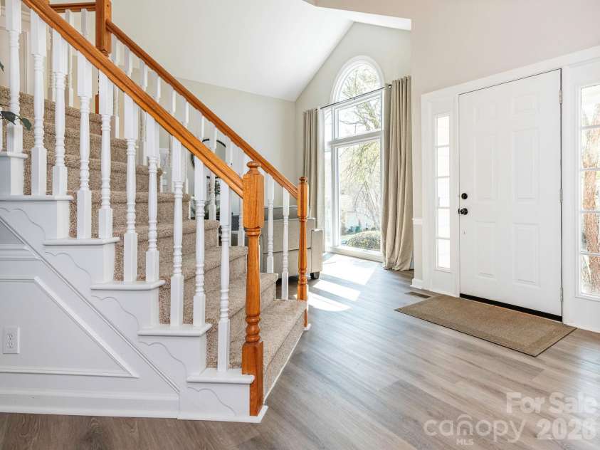 2824 Providence Spring Lane, Charlotte, NC 28270.  MLS# CAR4364647, YatesRealty ID 9396. 