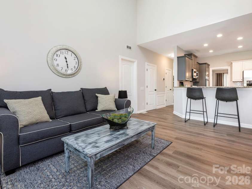 2824 Providence Spring Lane, Charlotte, NC 28270.  MLS# CAR4364647, YatesRealty ID 9396. 