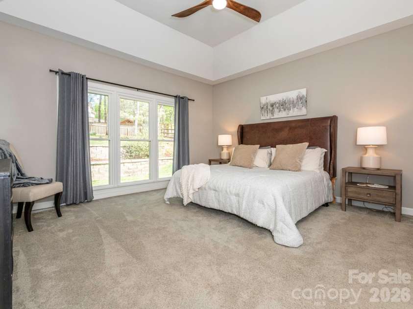 2824 Providence Spring Lane, Charlotte, NC 28270.  MLS# CAR4364647, YatesRealty ID 9396. 