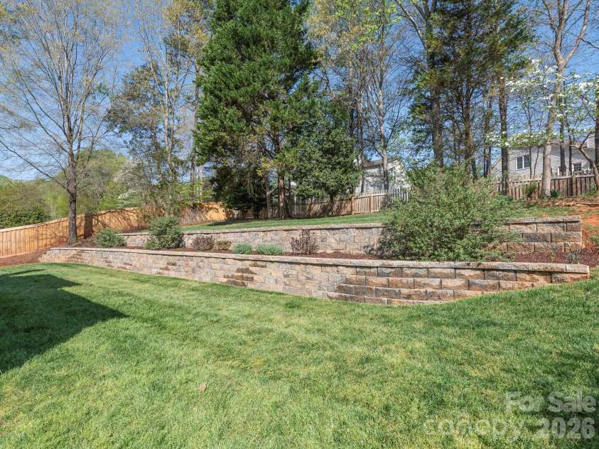 2824 Providence Spring Lane, Charlotte, NC 28270.  MLS# CAR4364647, YatesRealty ID 9396. 