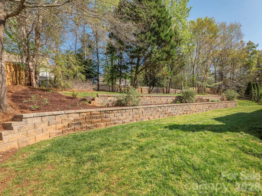 2824 Providence Spring Lane, Charlotte, NC 28270.  MLS# CAR4364647, YatesRealty ID 9396. 