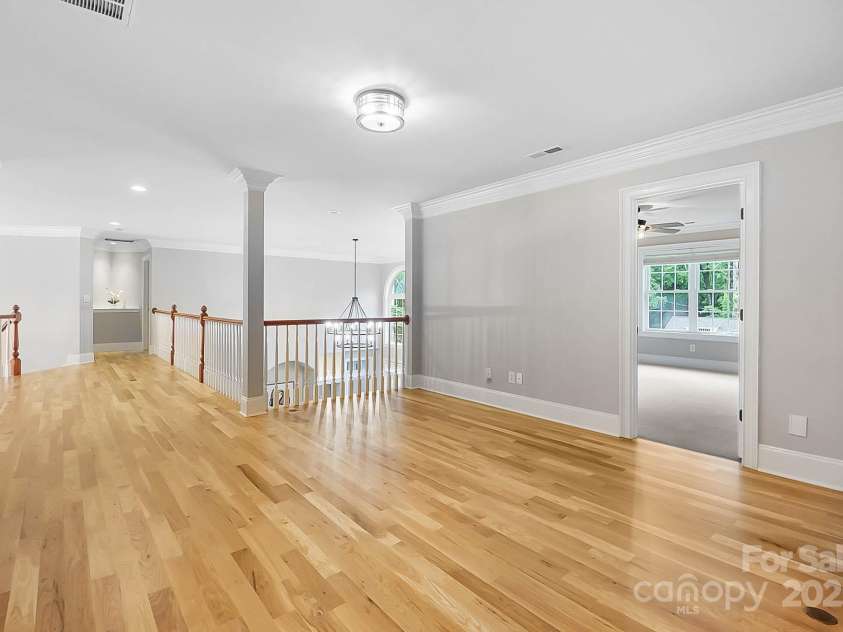 3324 Greenhurst Drive, Weddington, NC 28104.  MLS# CAR4266601, YatesRealty ID 9398. Loft