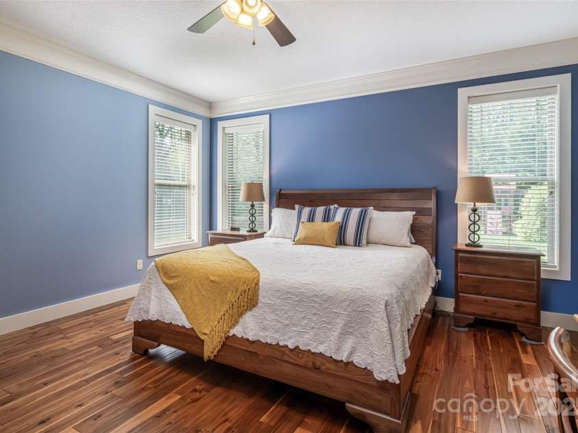 70 King Heights Drive, Fletcher, NC 28732.  MLS# CAR4250511, YatesRealty ID 9399. 