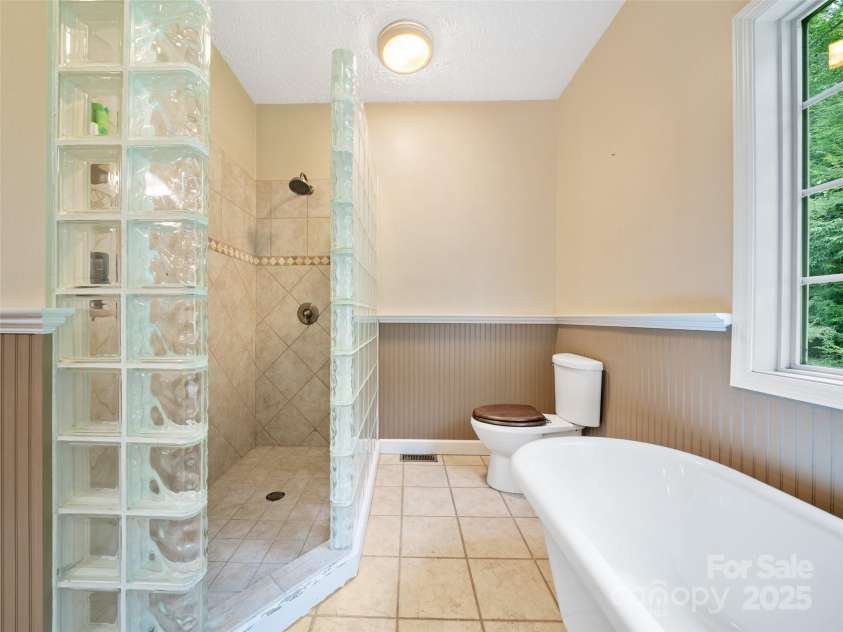 2216 Beans Creek Road, Bakersville, NC 28705.  MLS# CAR4289510, YatesRealty ID 94. 