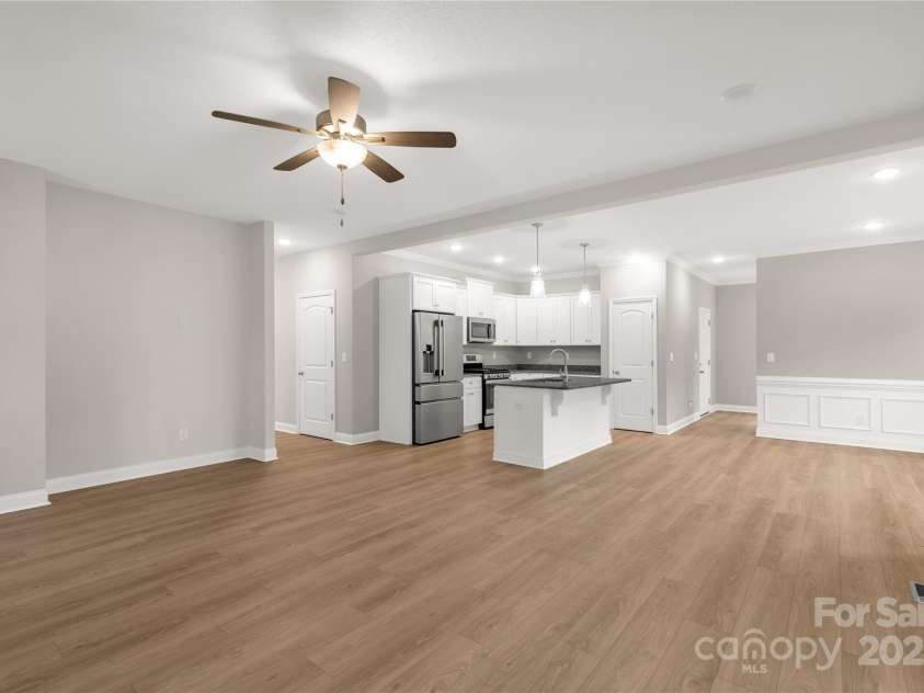 5051 Oxbow Run Lane, York, SC 29710.  MLS# CAR4223751, YatesRealty ID 940. 