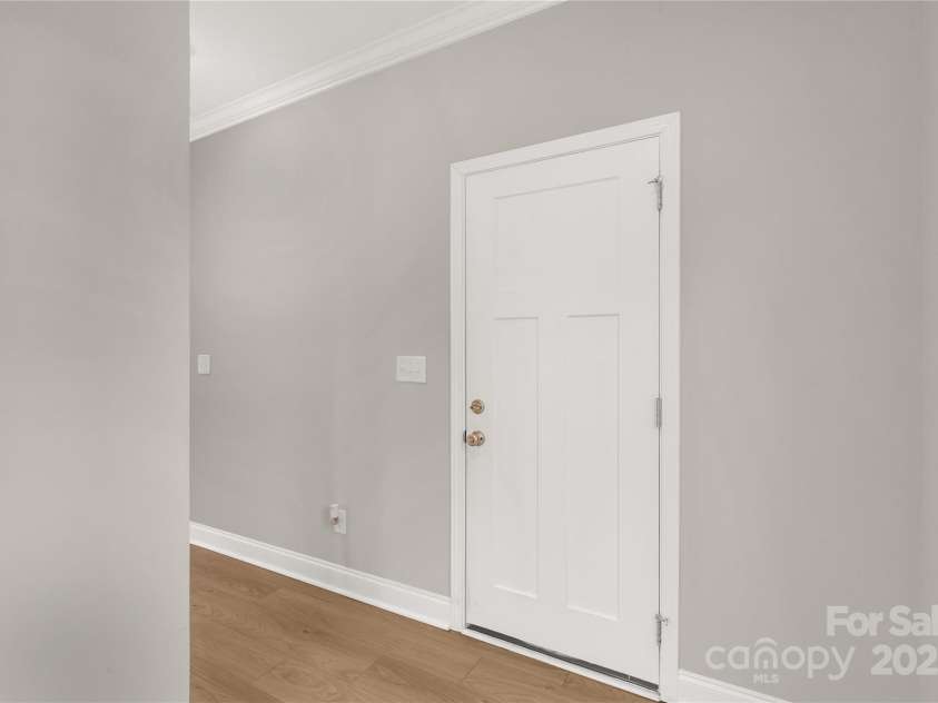 5051 Oxbow Run Lane, York, SC 29710.  MLS# CAR4223751, YatesRealty ID 940. 