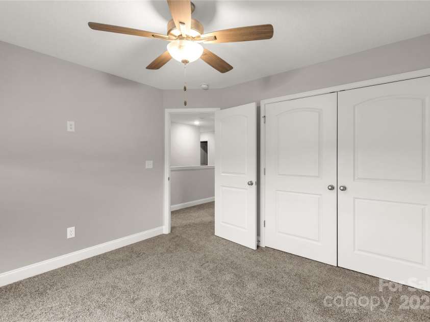 5051 Oxbow Run Lane, York, SC 29710.  MLS# CAR4223751, YatesRealty ID 940. 