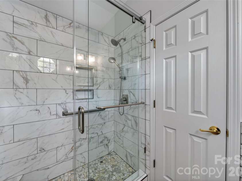2851 Huckleberry Hill Drive, Fort Mill, SC 29715.  MLS# CAR4365989, YatesRealty ID 9401. 