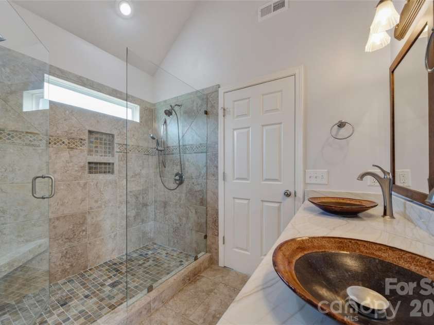 2851 Huckleberry Hill Drive, Fort Mill, SC 29715.  MLS# CAR4365989, YatesRealty ID 9401. 