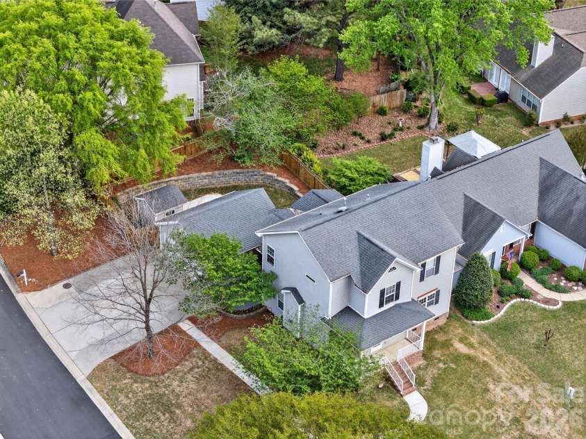 2851 Huckleberry Hill Drive, Fort Mill, SC 29715.  MLS# CAR4365989, YatesRealty ID 9401. 