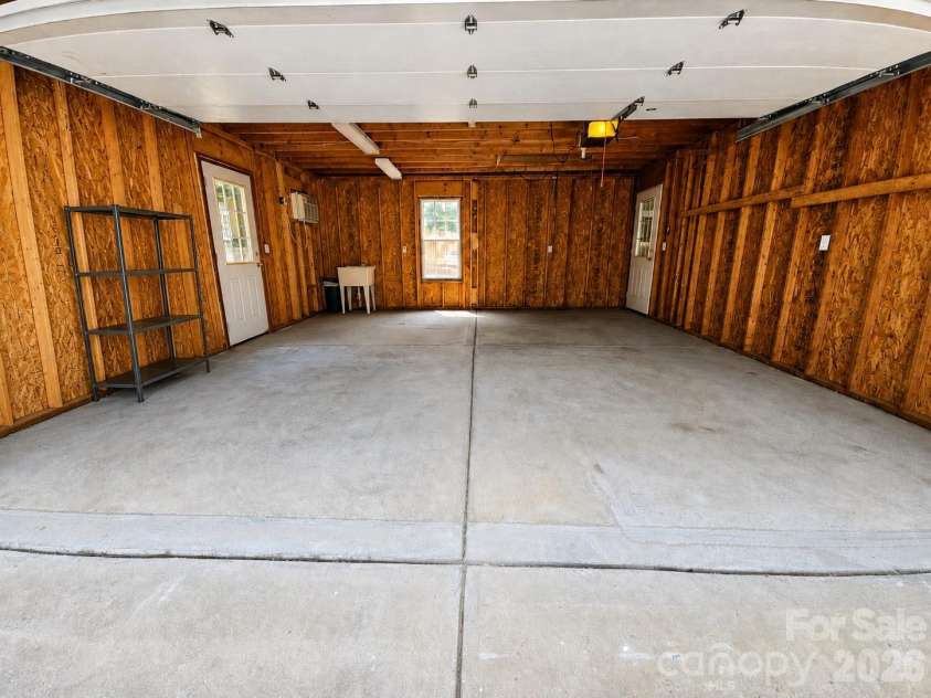 2851 Huckleberry Hill Drive, Fort Mill, SC 29715.  MLS# CAR4365989, YatesRealty ID 9401. 