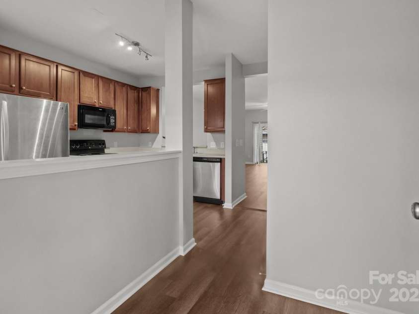 3553 Calpella Court, Charlotte, NC 28262.  MLS# CAR4220749, YatesRealty ID 9401. Entry