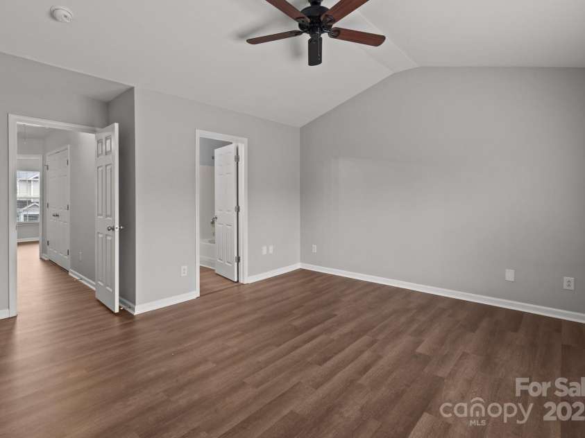 3553 Calpella Court, Charlotte, NC 28262.  MLS# CAR4220749, YatesRealty ID 9401. Primary Bedroom