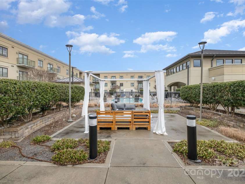 3920 Sharon Road, Charlotte, NC 28211.  MLS# CAR4225091, YatesRealty ID 9402. Communal Pool Area