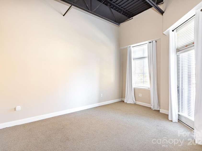 3920 Sharon Road, Charlotte, NC 28211.  MLS# CAR4322222, YatesRealty ID 9402. Bedroom