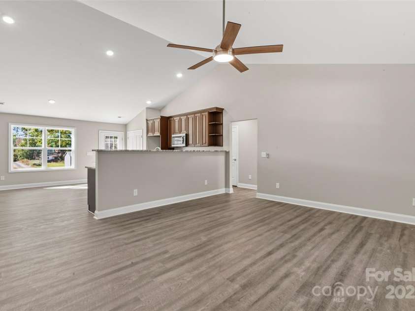 6015 Zoo Parkway, Asheboro, NC 27205.  MLS# CAR4308041, YatesRealty ID 9402. 