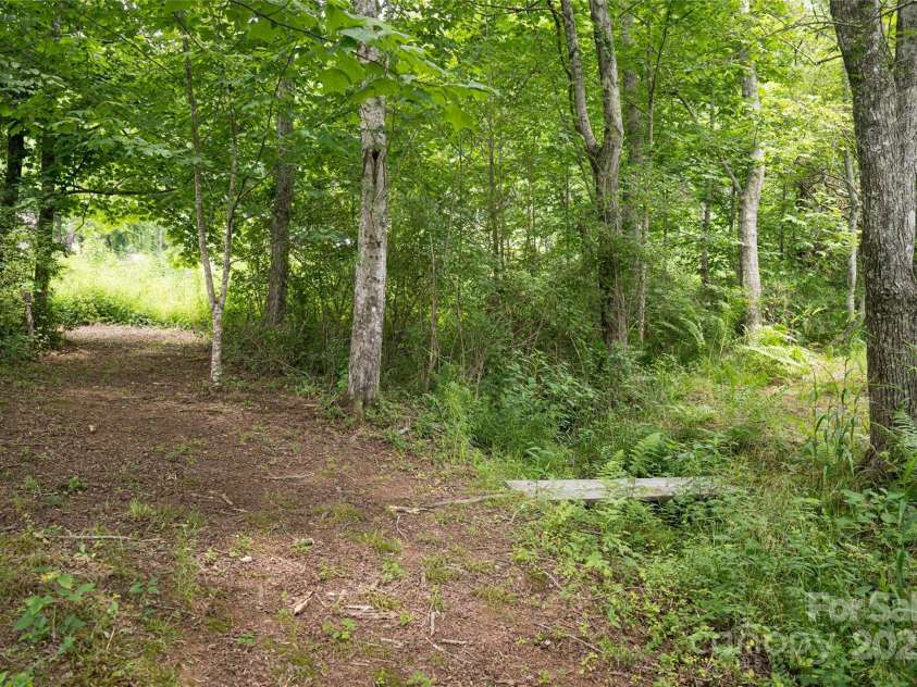 440 Island Ford Road, Brevard, NC 28712.  MLS# CAR4217066, YatesRealty ID 9405. 