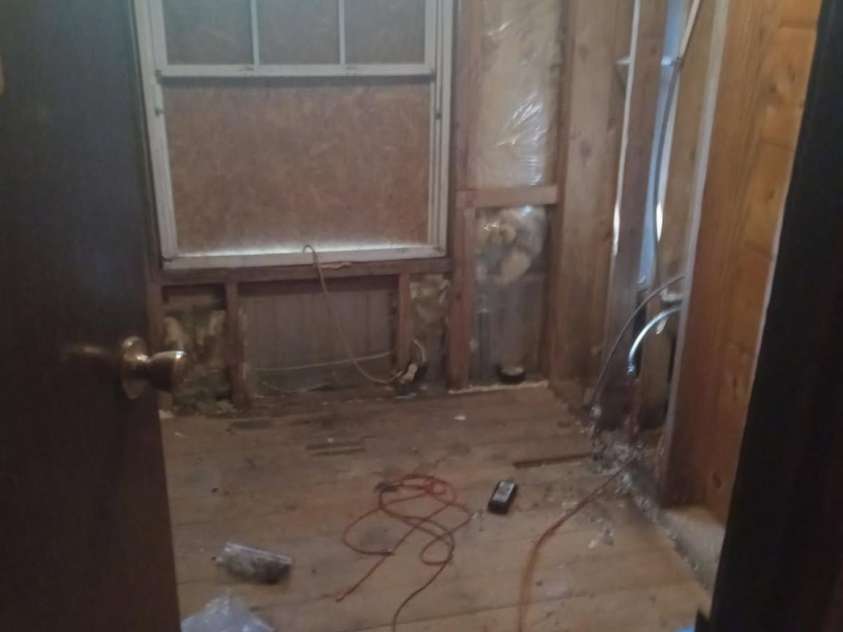 74 Round Top Road, Mill Spring, NC 28756.  MLS# CAR4247006, YatesRealty ID 9407. 