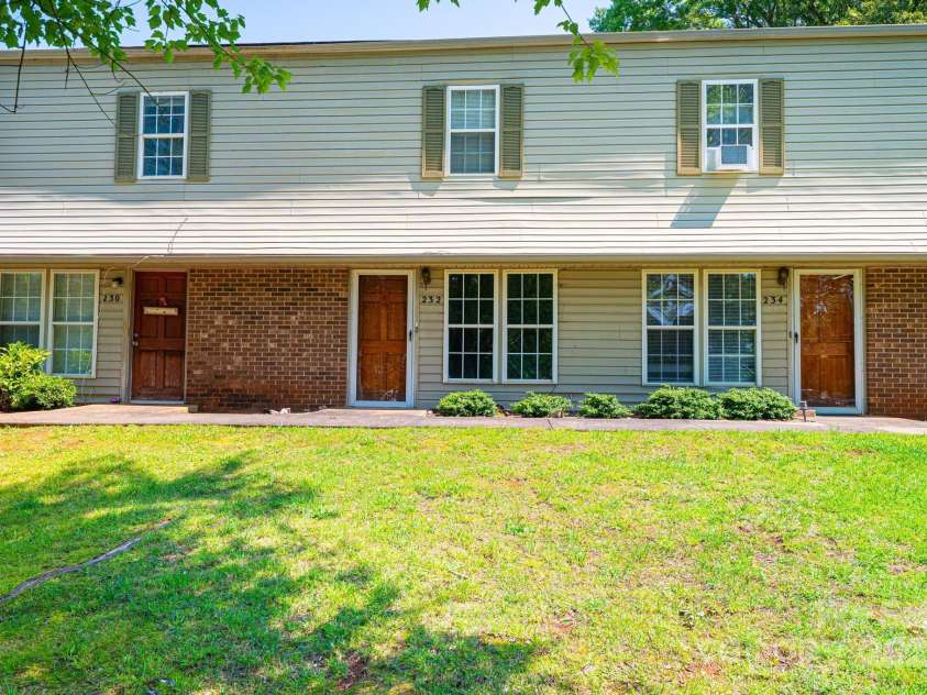 230 park Lane, Newton, NC 28658.  MLS# CAR4250486, YatesRealty ID 9408. 