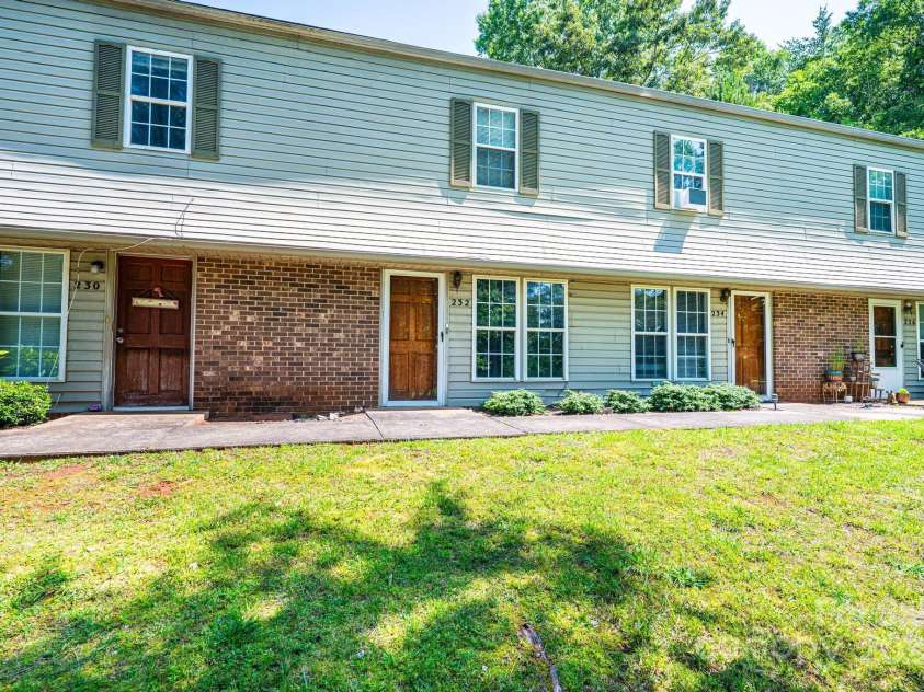 230 park Lane, Newton, NC 28658.  MLS# CAR4250486, YatesRealty ID 9408. 