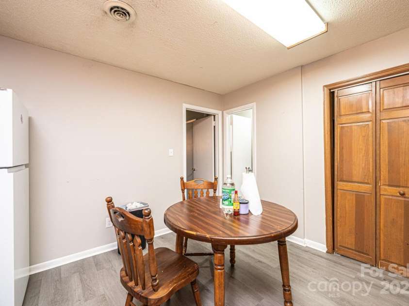 230 park Lane, Newton, NC 28658.  MLS# CAR4250486, YatesRealty ID 9408. 