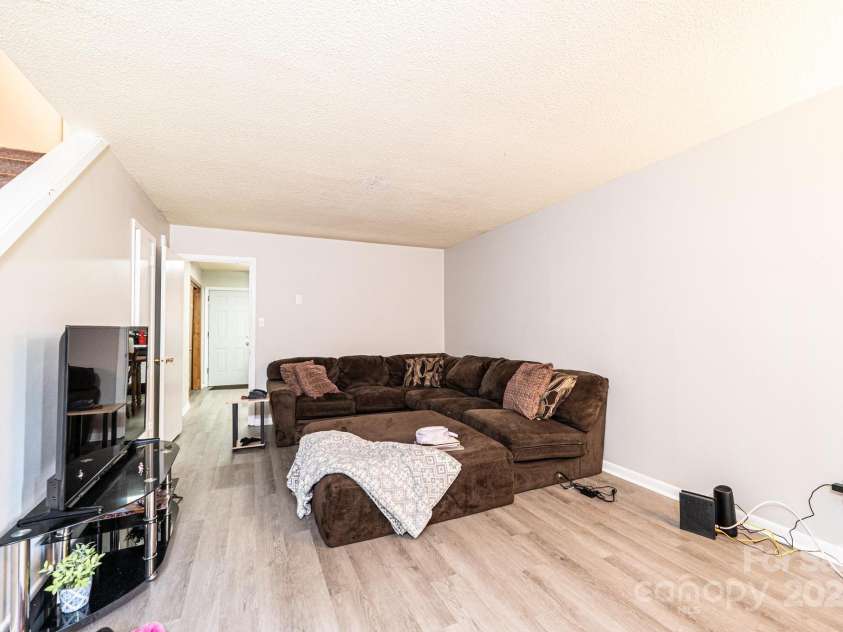 230 park Lane, Newton, NC 28658.  MLS# CAR4250486, YatesRealty ID 9408. 