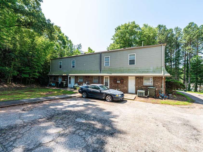 230 park Lane, Newton, NC 28658.  MLS# CAR4250486, YatesRealty ID 9408. 