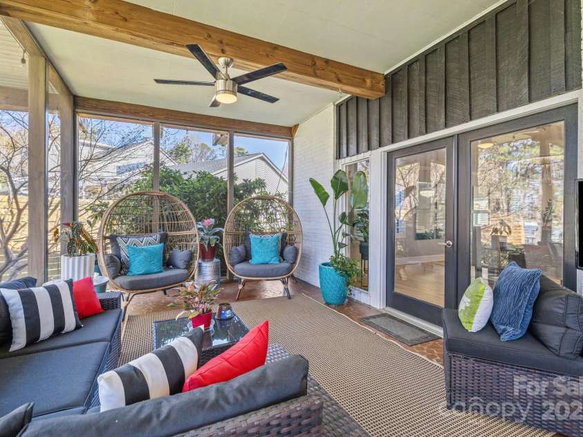 15921 Cramur Drive, Huntersville, NC 28078.  MLS# CAR4237838, YatesRealty ID 9411. 
