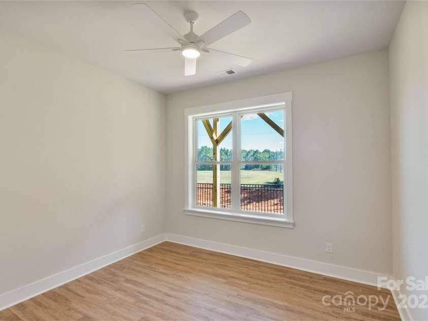 2081 Bonds Lane, Fort Mill, SC 29715.  MLS# CAR4296227, YatesRealty ID 9411. 
