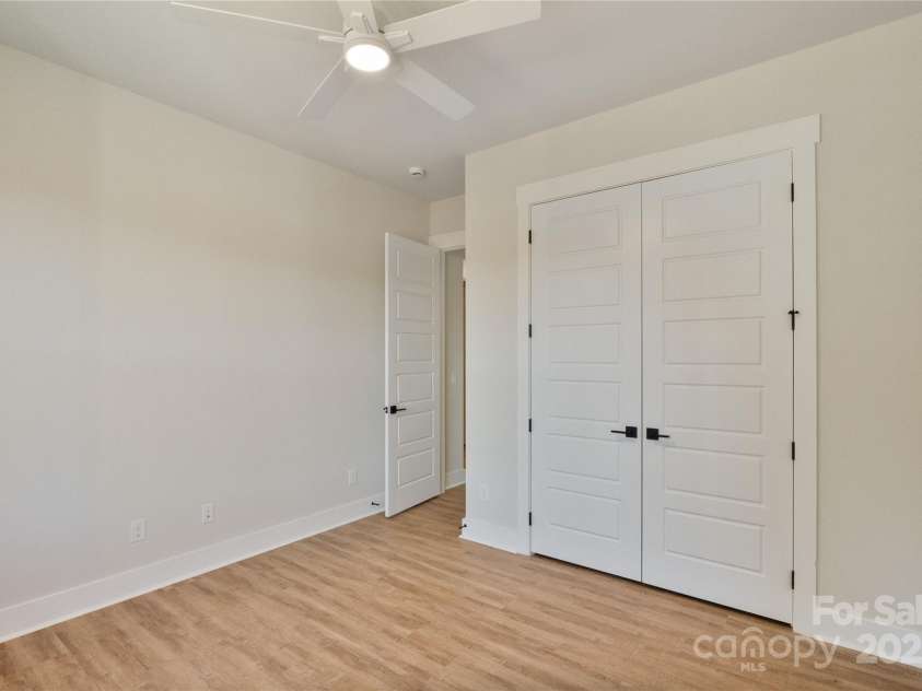 2081 Bonds Lane, Fort Mill, SC 29715.  MLS# CAR4296227, YatesRealty ID 9411. 
