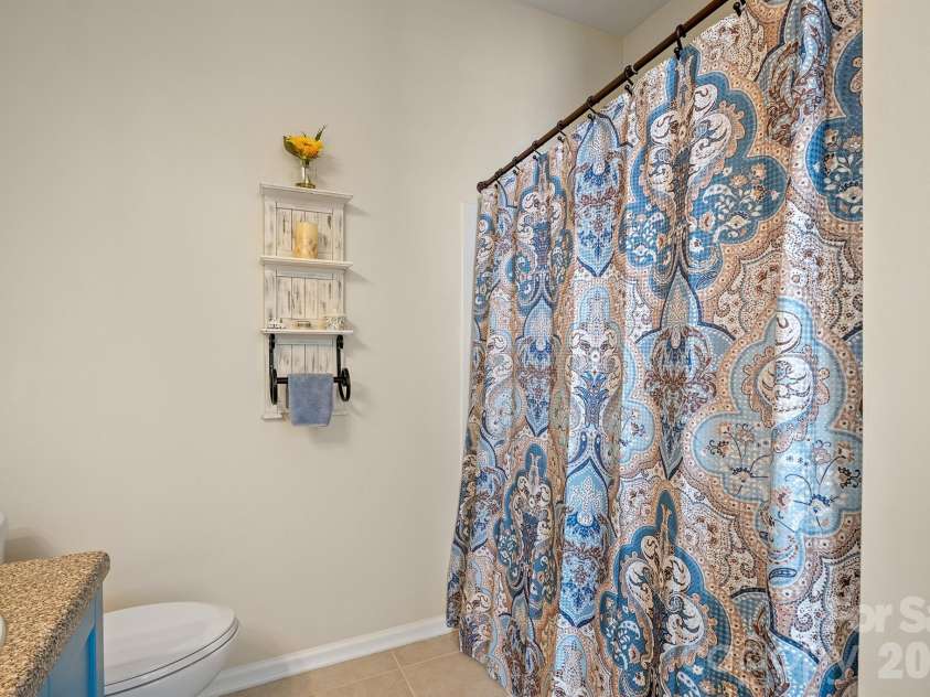 1001 Central Park Circle, Davidson, NC 28036.  MLS# CAR4343313, YatesRealty ID 9412. 
