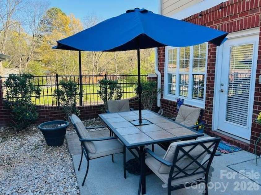 1001 Central Park Circle, Davidson, NC 28036.  MLS# CAR4343313, YatesRealty ID 9412. 