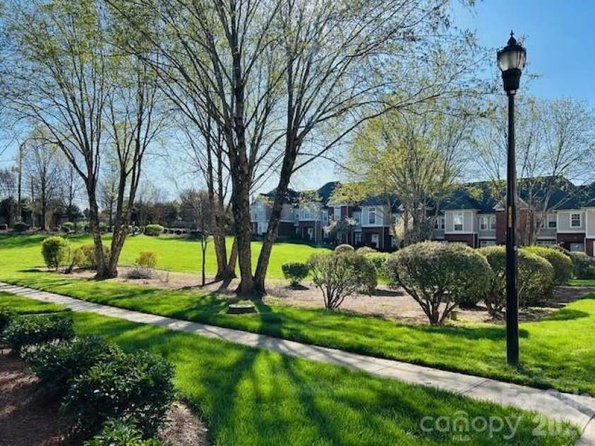 1001 Central Park Circle, Davidson, NC 28036.  MLS# CAR4343313, YatesRealty ID 9412. 