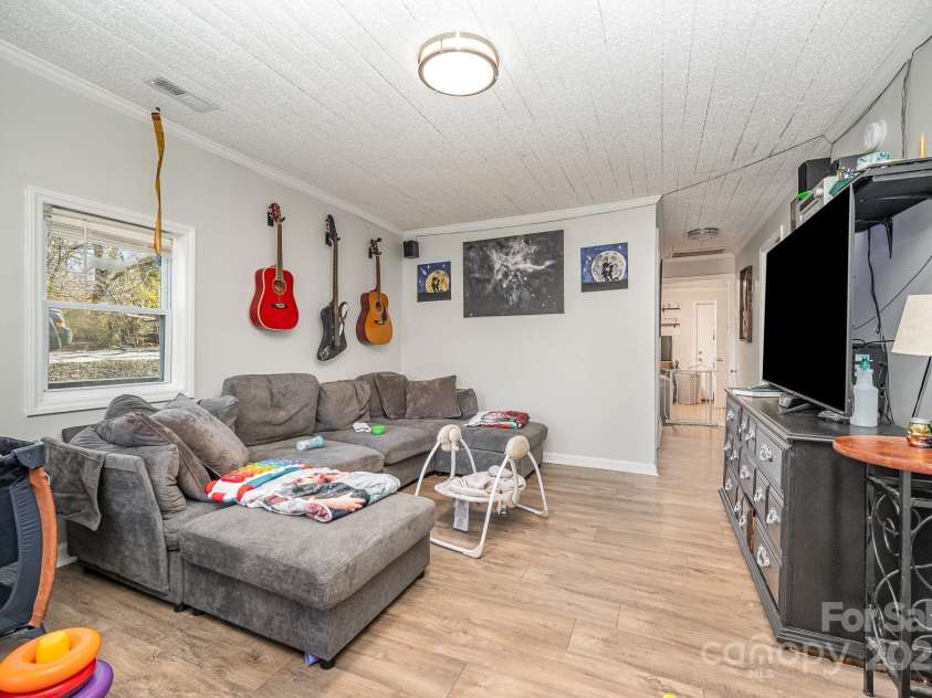 705 Sumter Street, Lancaster, SC 29720.  MLS# CAR4245986, YatesRealty ID 9412. 