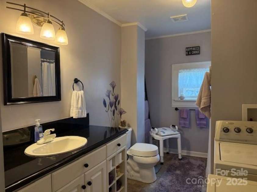 412 Ross Grove Road, Shelby, NC 28150.  MLS# CAR4233734, YatesRealty ID 9413. 