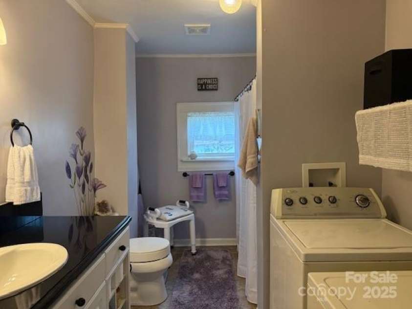 412 Ross Grove Road, Shelby, NC 28150.  MLS# CAR4233734, YatesRealty ID 9413. 