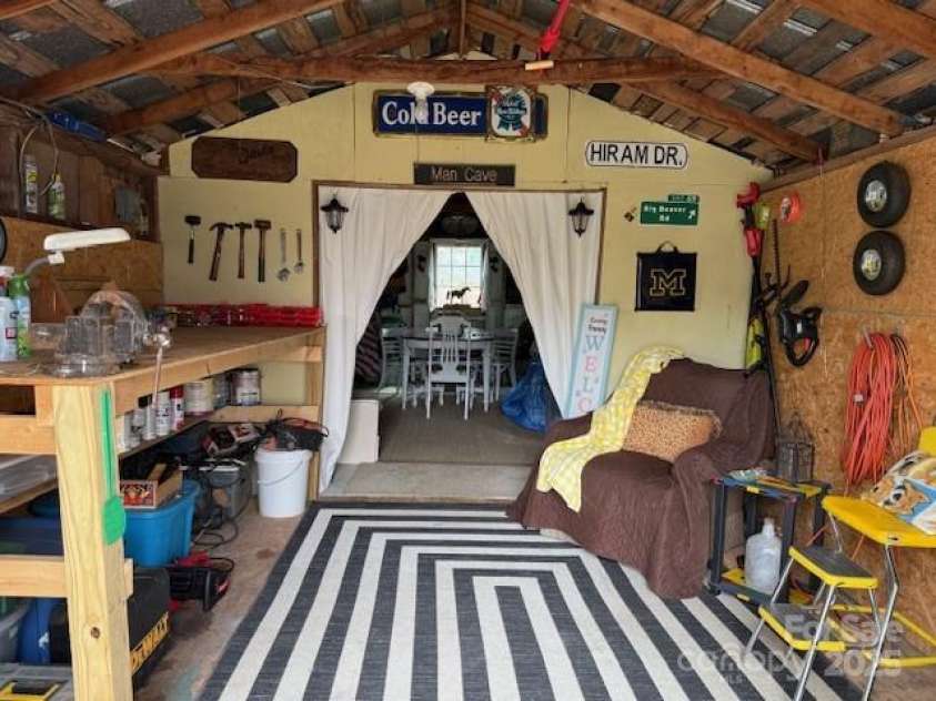 412 Ross Grove Road, Shelby, NC 28150.  MLS# CAR4233734, YatesRealty ID 9413. 