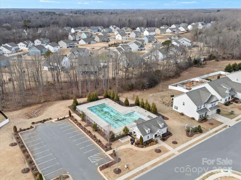 1503 Brooksland Place, Waxhaw, NC 28173.  MLS# CAR4213626, YatesRealty ID 9415. Community Pool