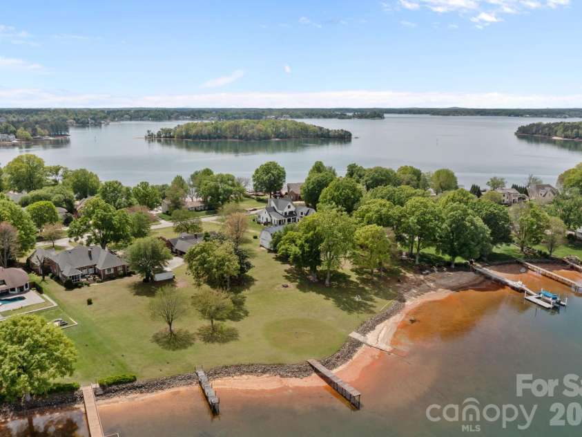 21422 Bethel Church Road, Cornelius, NC 28031.  MLS# CAR4365780, YatesRealty ID 9416. 