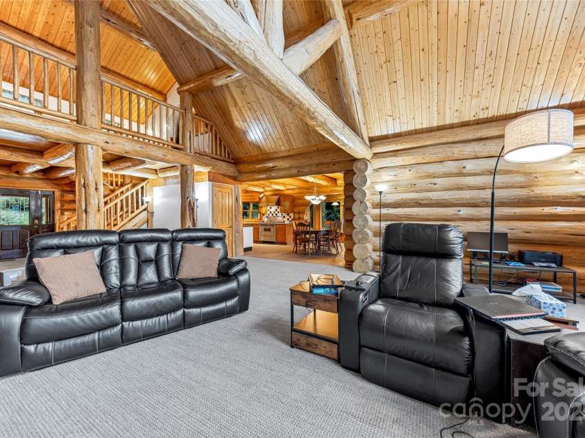 388 Hard To Find Drive, Brevard, NC 28712.  MLS# CAR4244778, YatesRealty ID 9416. 