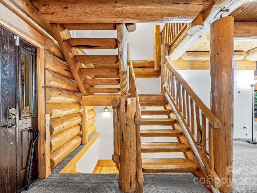 388 Hard To Find Drive, Brevard, NC 28712.  MLS# CAR4244778, YatesRealty ID 9416. 