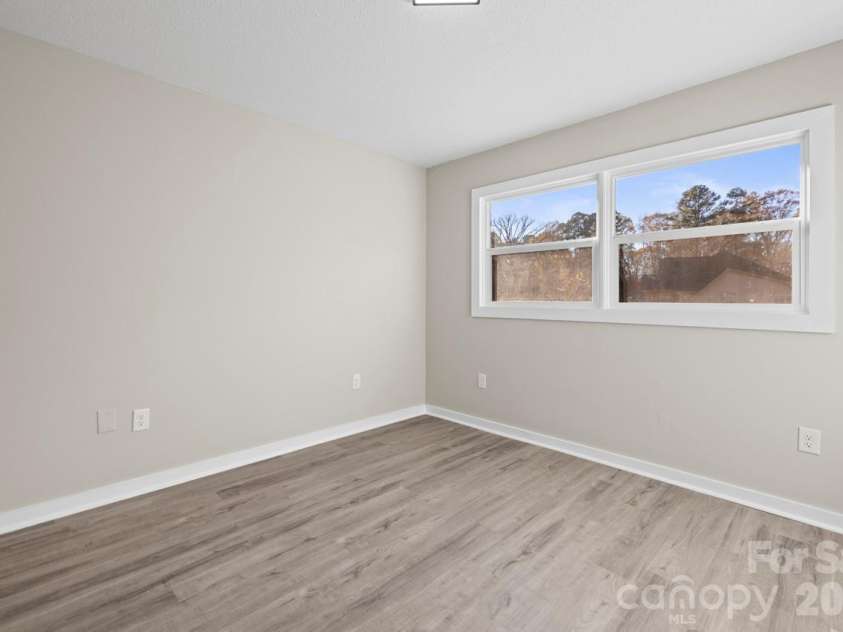 335 Eastcliff Drive, Concord, NC 28025.  MLS# CAR4366749, YatesRealty ID 9417. 