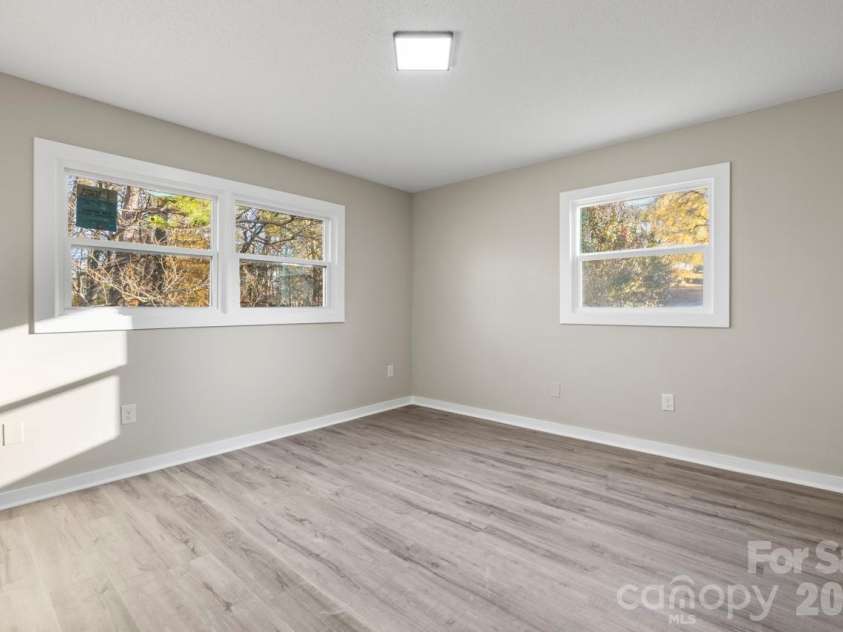335 Eastcliff Drive, Concord, NC 28025.  MLS# CAR4366749, YatesRealty ID 9417. Secondary bed room