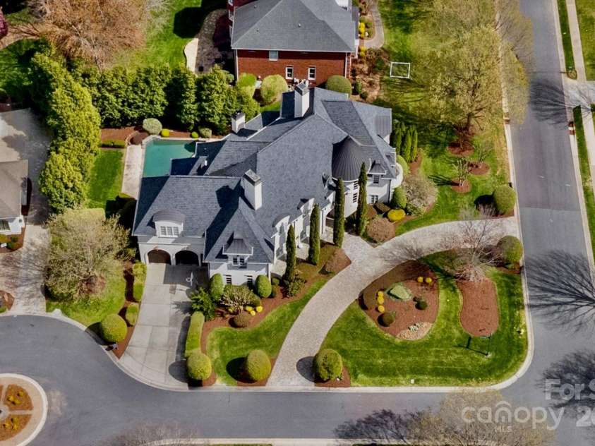 11236 Mcclure Manor Drive, Charlotte, NC 28277.  MLS# CAR4241537, YatesRealty ID 9419. 